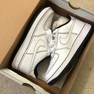 New Nike Air Force 1 ‘Low GS’ black and white contrast stitch